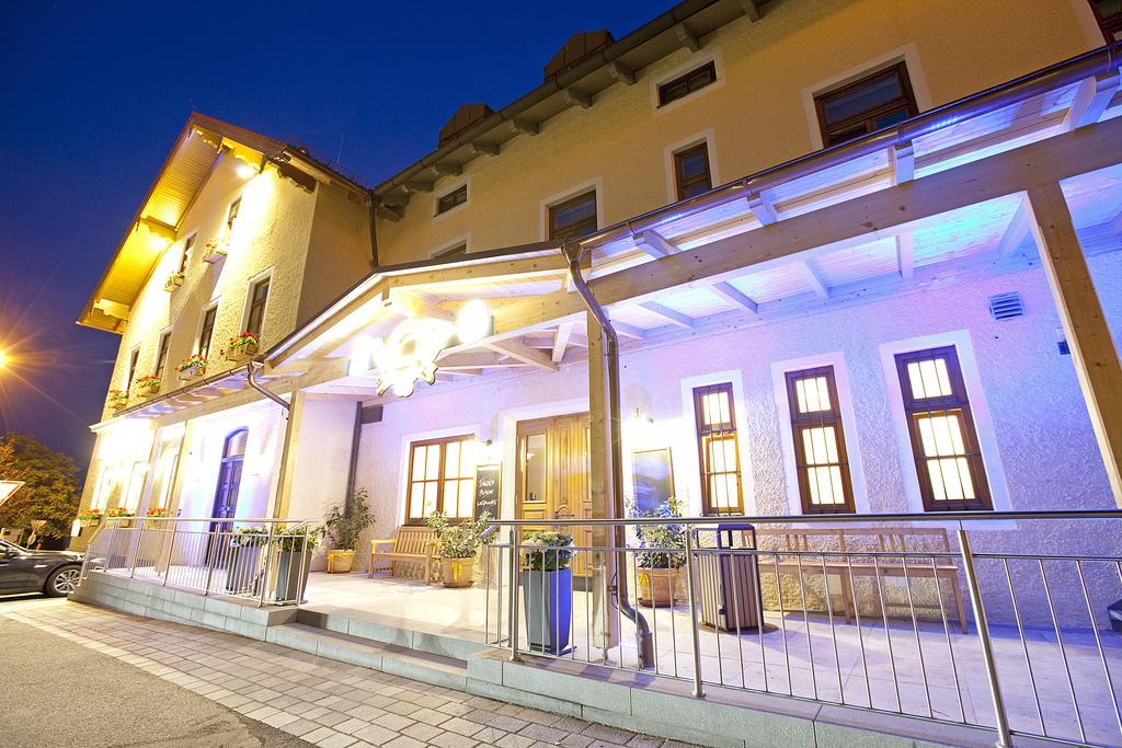 Die Post Landgasthof Aufkirchen Берг Экстерьер фото